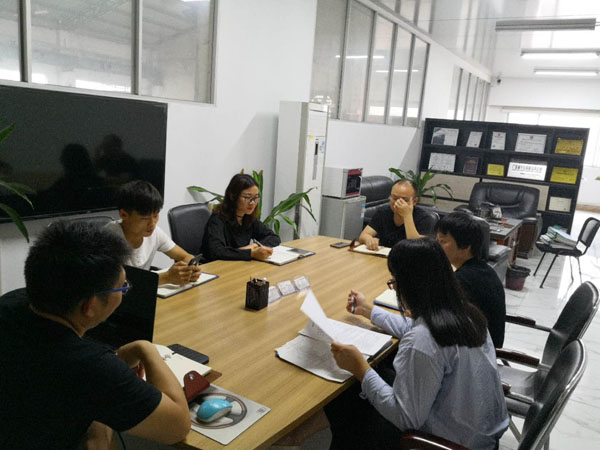 【鹽酸儲罐廠家】調(diào)整定位，滿足客戶需求實(shí)現(xiàn)自身價值